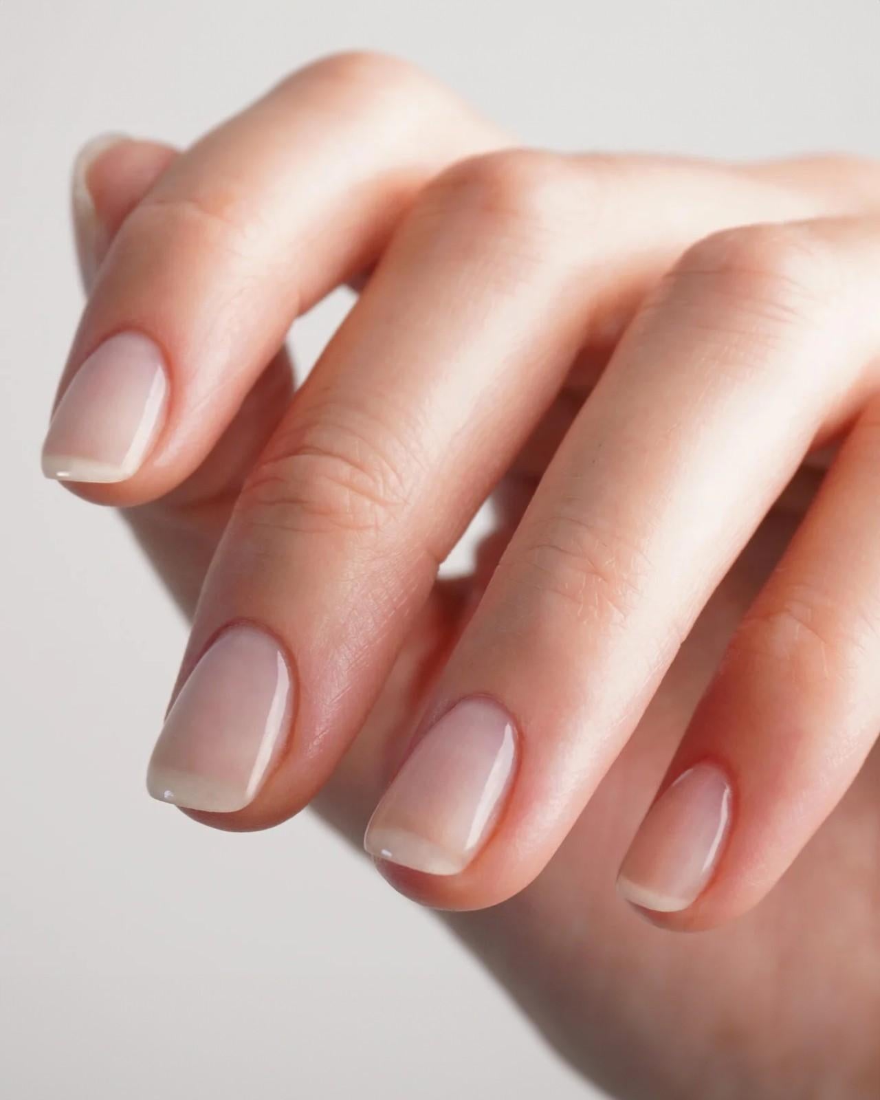 Ghost Clear Dipping Powder - Doonails US